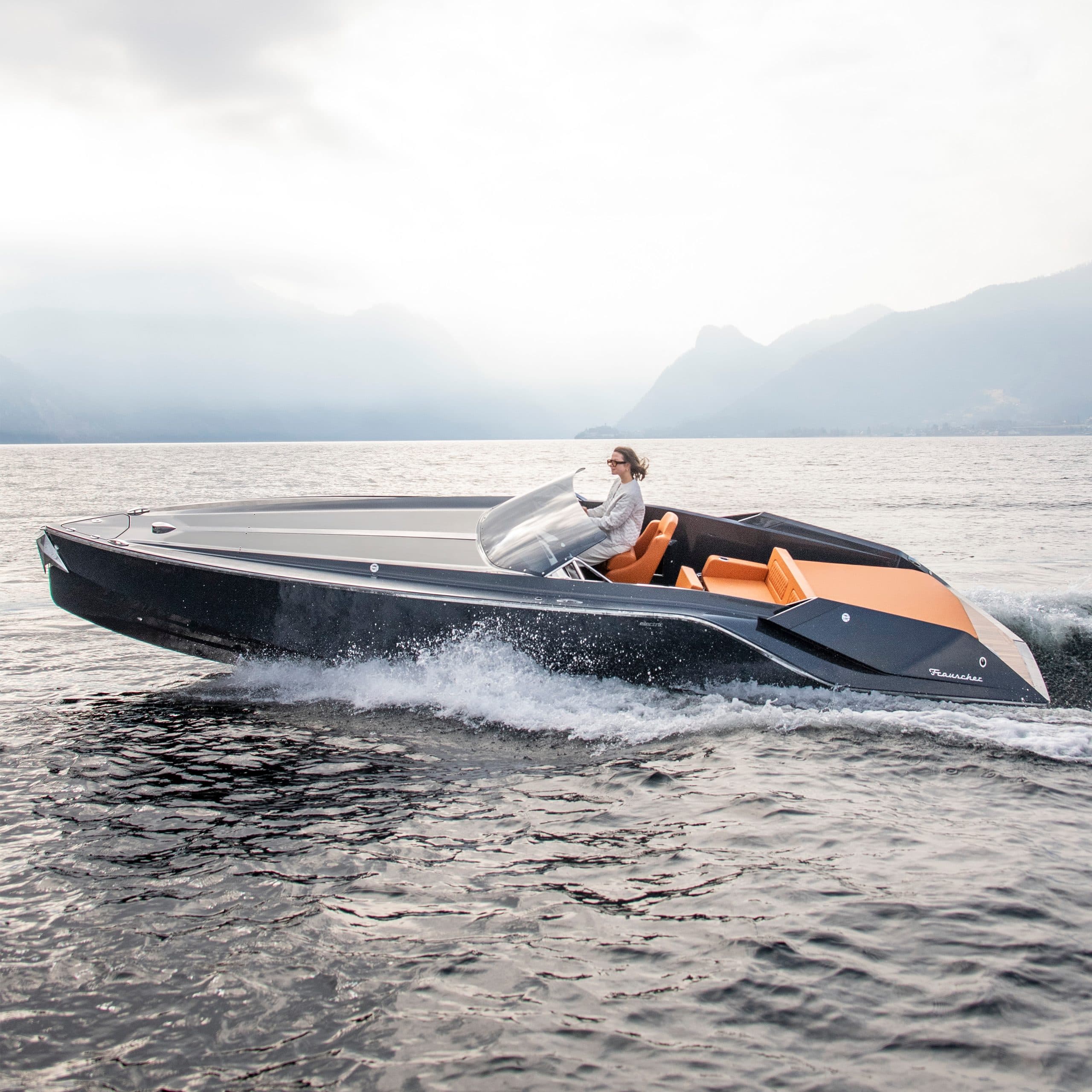 Frauscher electric yacht